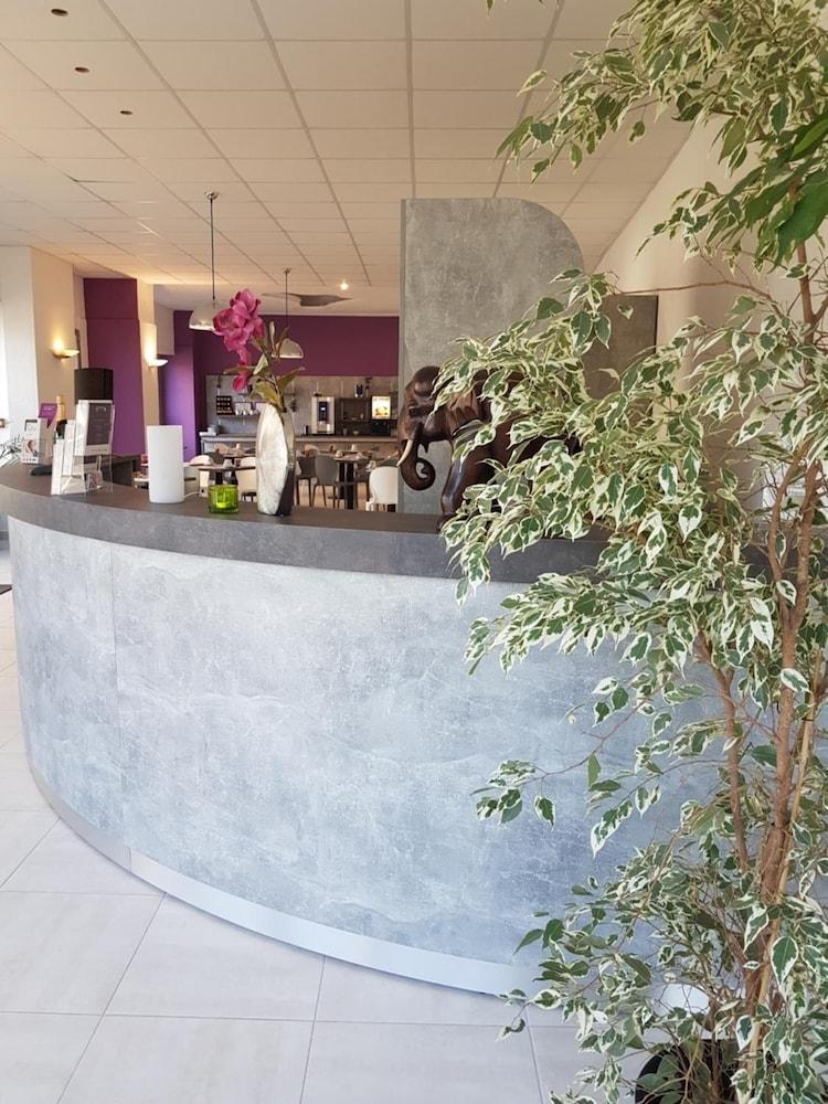 Brit Hotel Confort Nevers Centre Gare 外观 照片