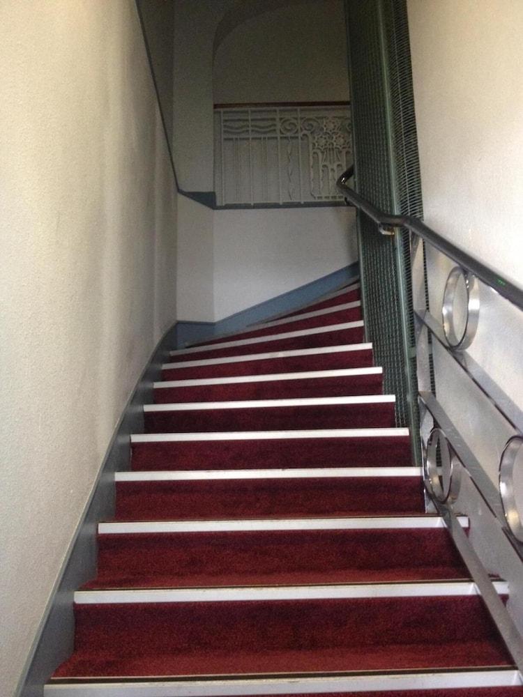 Brit Hotel Confort Nevers Centre Gare 外观 照片