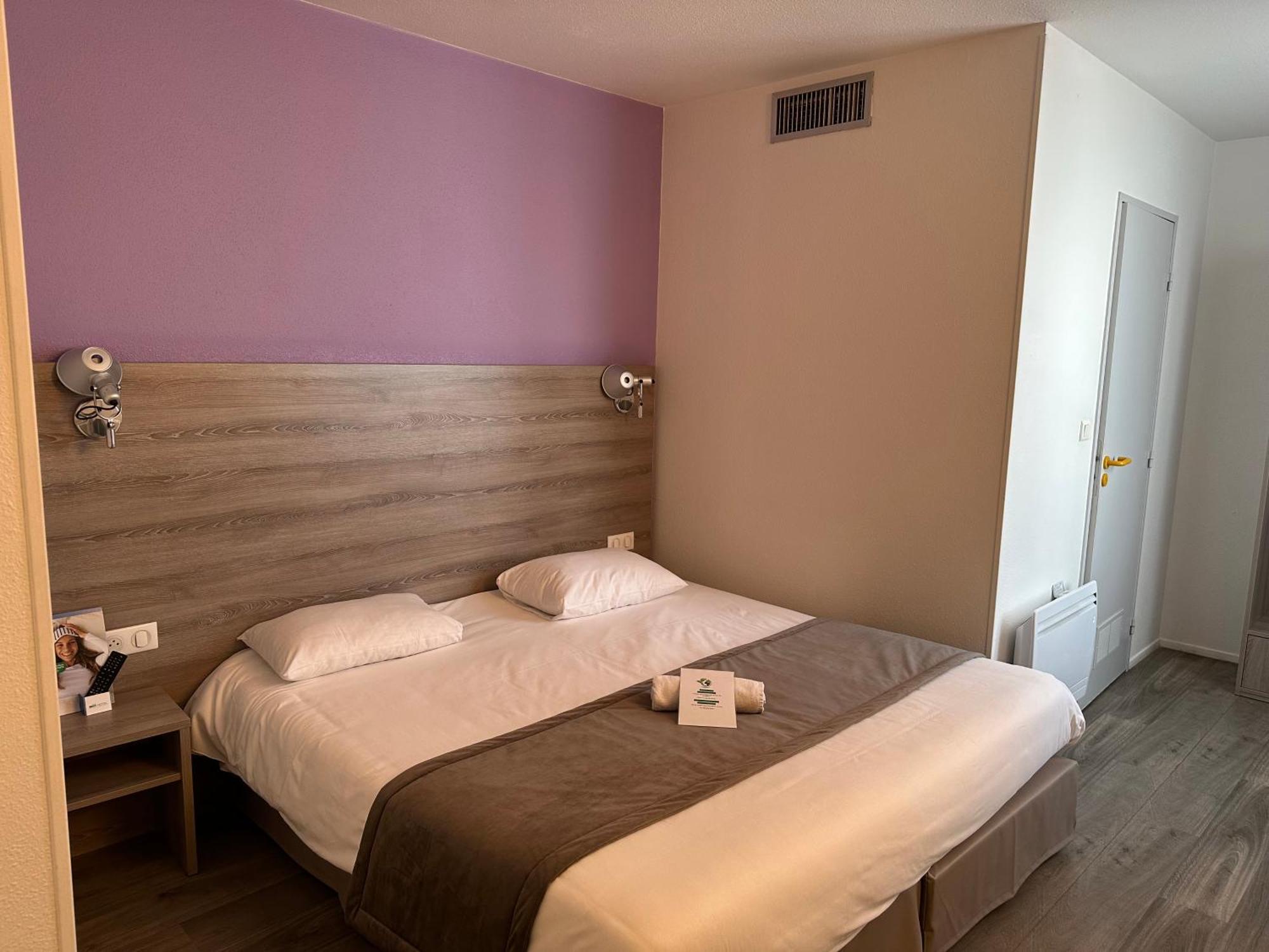 Brit Hotel Confort Nevers Centre Gare 外观 照片
