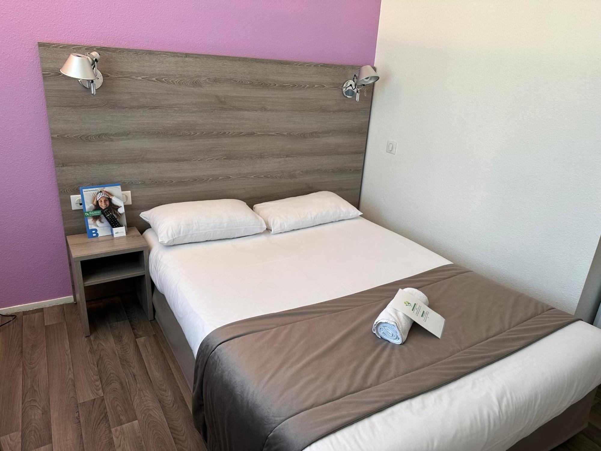 Brit Hotel Confort Nevers Centre Gare 外观 照片