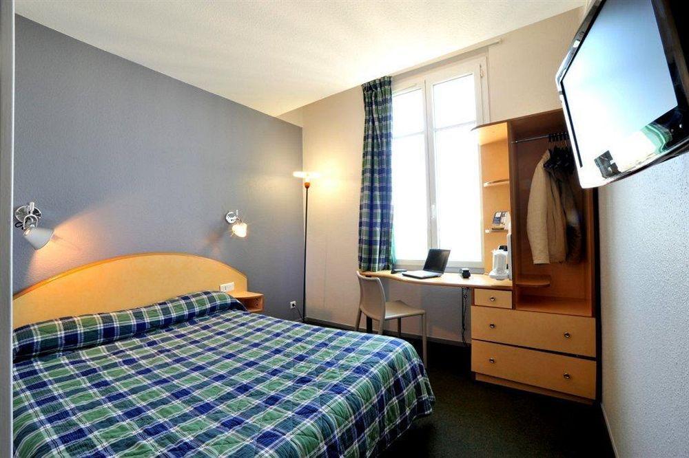 Brit Hotel Confort Nevers Centre Gare 外观 照片