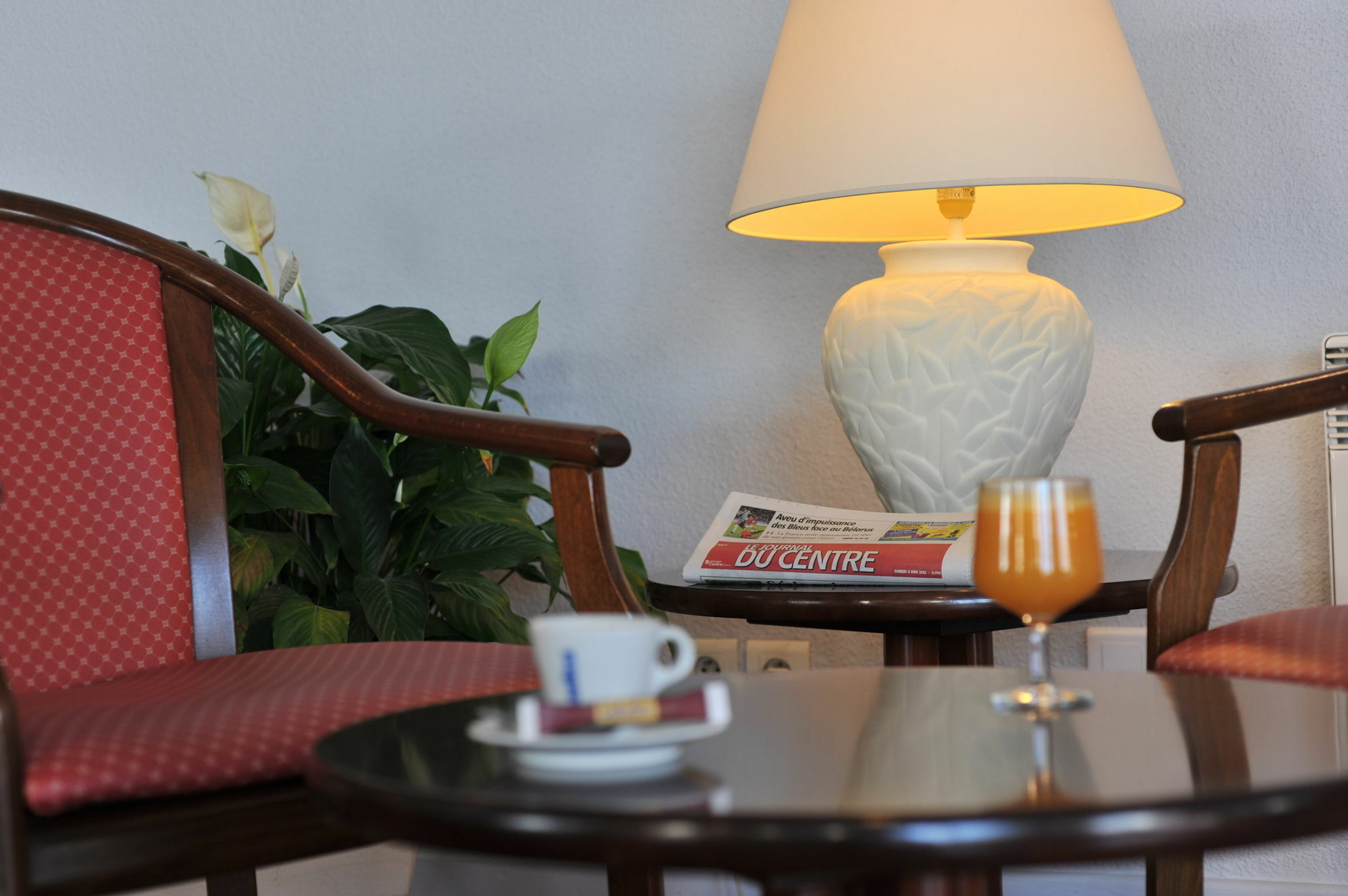 Brit Hotel Confort Nevers Centre Gare 外观 照片